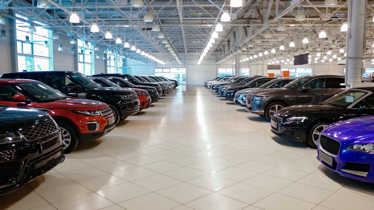 Showroom automóvel premium